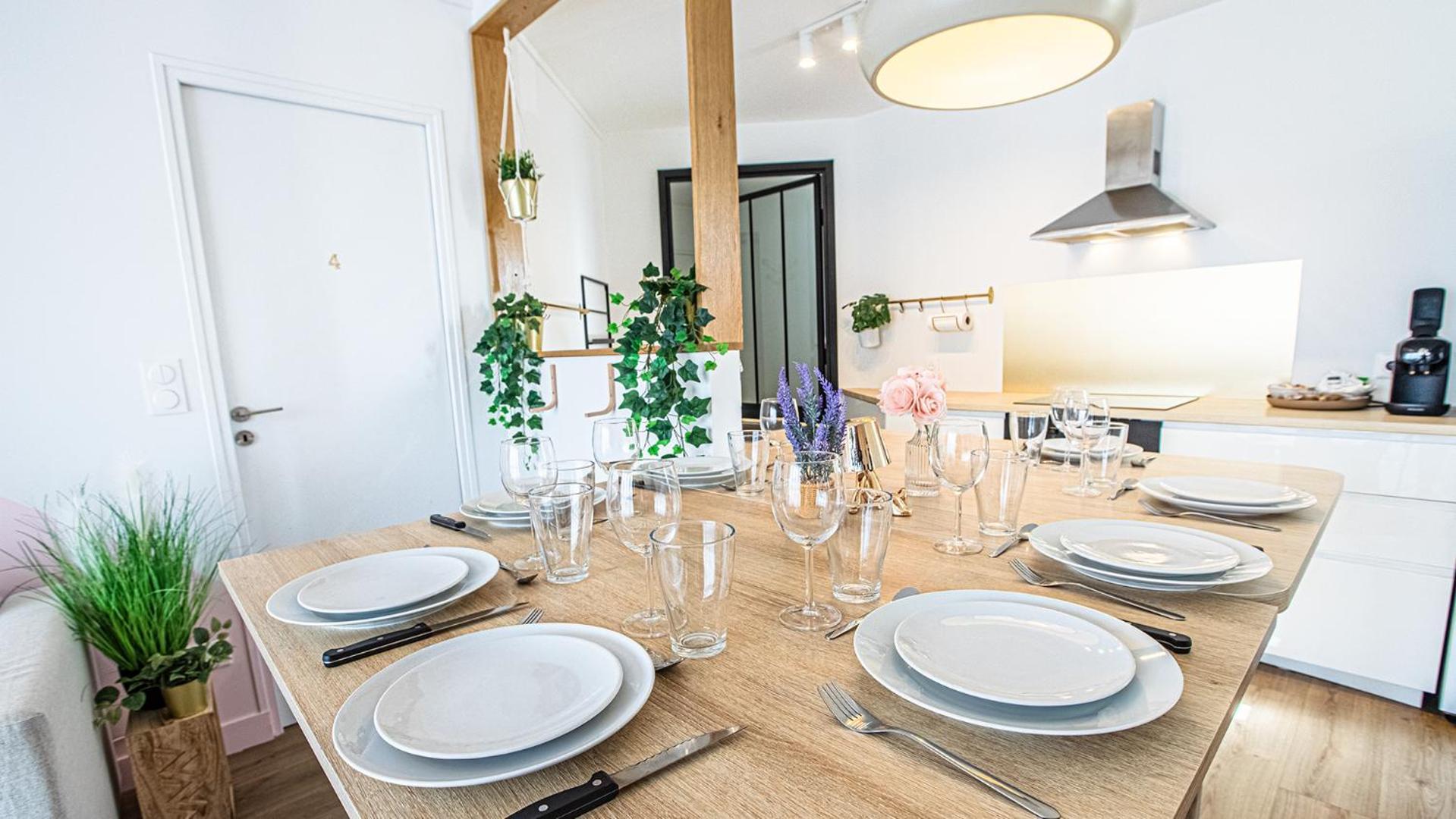Le Joyeux - Ideal Groupe - Parking Gratuit Troyes Exterior photo